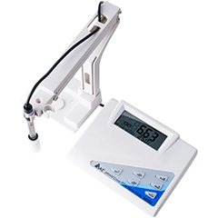 AZ 86505 Table Type Ph, mV, Conductivity, TDS, Salinity, Temperature Meter - 1