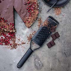 Microplane Black Sheep Strip Grater, Black Steel - 7