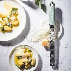 Microplane Premium Classic Zester, Okaliptüs Yeşili - 4