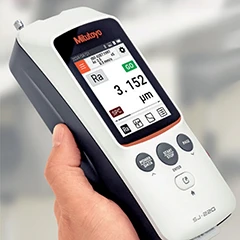 Mitutoyo SJ-220 Taşınabilir Yüzey Pürüzlülük Ölçüm Cihazı - 3