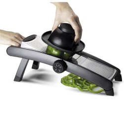 Öztiryakiler Ciprs ve Mandoline Slicer, OXO - Öztiryakiler