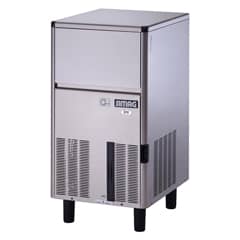 Simag SDE64 Cube Ice Machine, 63 kg/day, 3000 ice/day - Simag