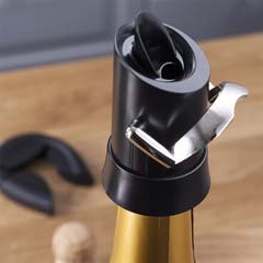 Vacu Vin Champagne Lock, With Spout and Drip Protection, Black - 4