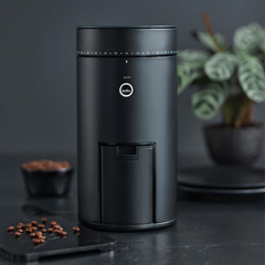 Wilfa WSFBS-200B Uniform 58mm Flat Burr Coffee Grinder - Black - 8
